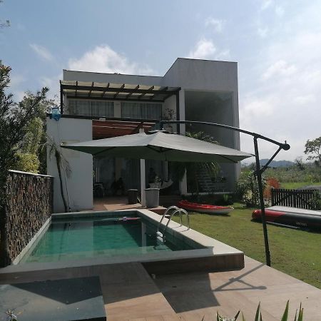 Penaareia Villa อังกราโดสเฮย์ส ภายนอก รูปภาพ