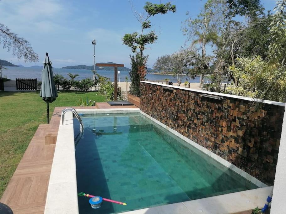 Penaareia Villa อังกราโดสเฮย์ส ภายนอก รูปภาพ